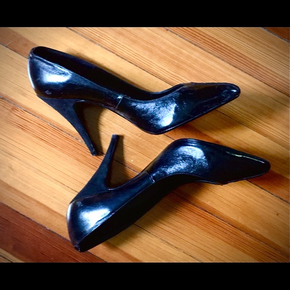 Vintage “Wild Pair” Split Leather Black Heels - Picture 2 of 5